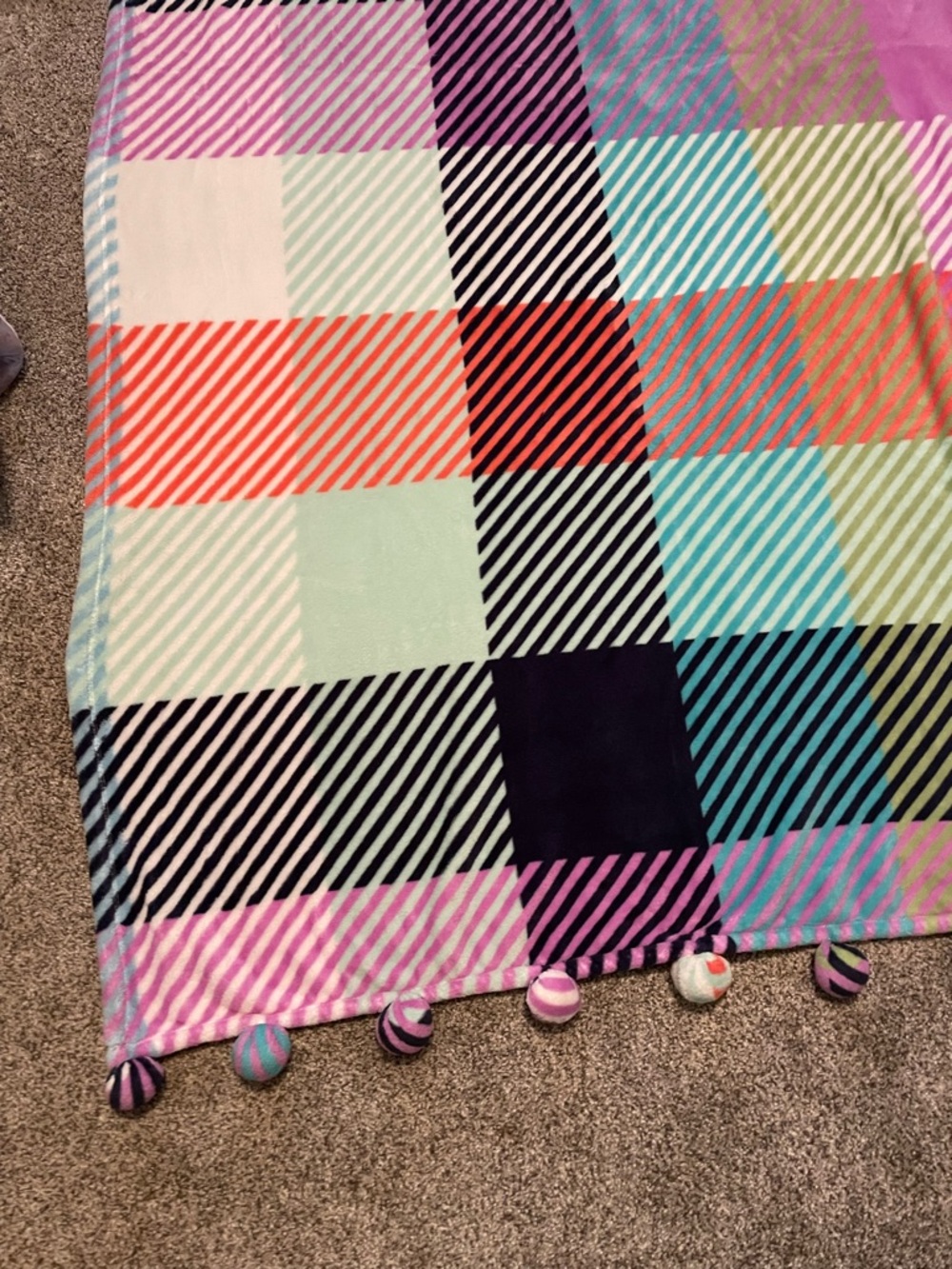 Vera Bradley Multi-Color Plaid Throw Blanket with Pom Poms 50” x 80”